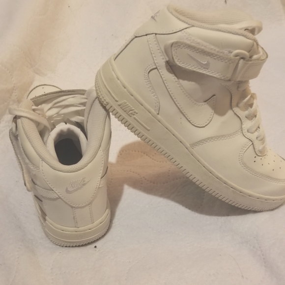 Nike Other - Nike Air Force 1 size 2Y